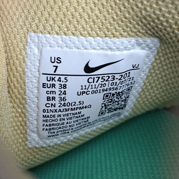 Nike NSW React Vision Lace Up Sneaker Women's Sz 7 Pearl White Green Glow Sesame - Picture 9 of 9